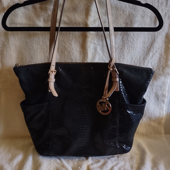 Michael Kors Snake Embossed Shoulder Bag - Picture 10 of 15